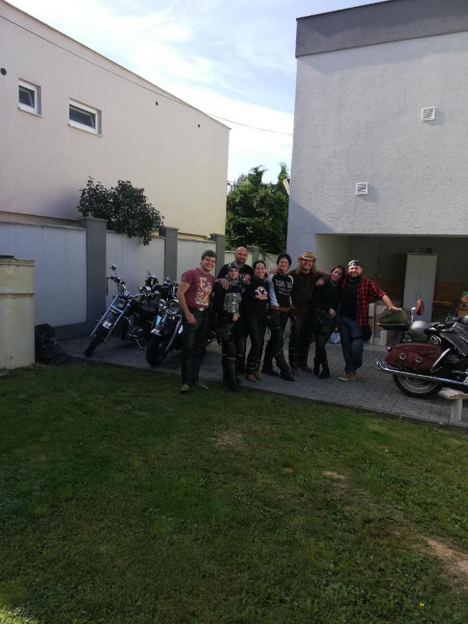 דירות Bojná Halex 3 מראה חיצוני תמונה